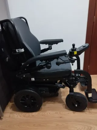 Silla de ruedas eléctrica