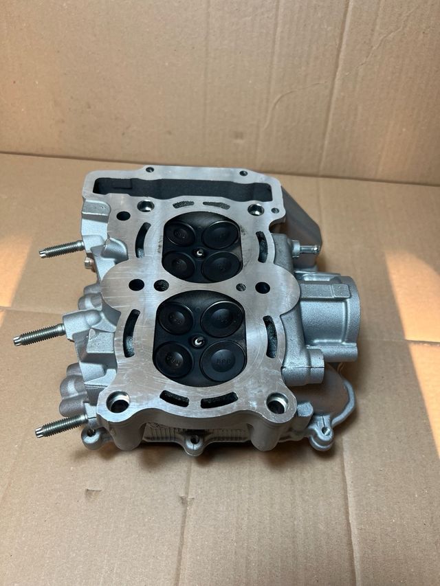 Testa cilindro T-Max 530