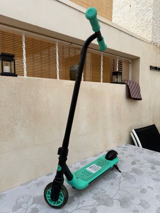 Patinete eléctrico infantil