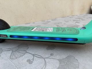 Patinete eléctrico infantil