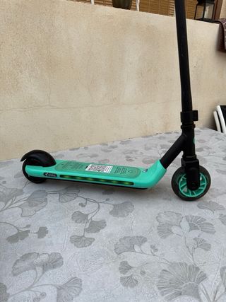 Patinete eléctrico infantil