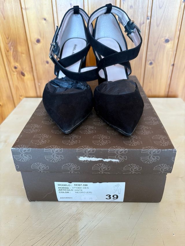 Set di scarpe da donna taglia 39