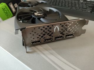 Gráfica Zotac RTX 4060 8GB Twin Edge