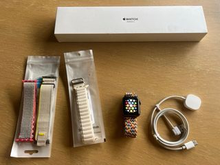 Apple Watch S3 38mm + extras