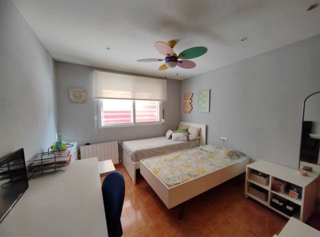 Alquiler Chalet con Jardín