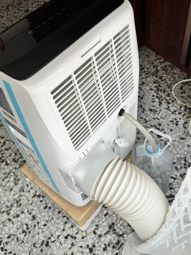 Aire Acondicionado Johnson Blanco y Negro