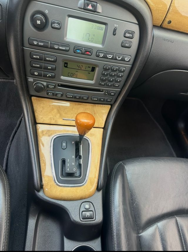 Jaguar X-Type Jaguar X-Type 3.0 V6 Executive