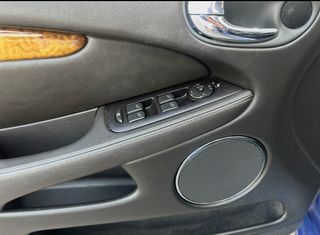 Jaguar X-Type Jaguar X-Type 3.0 V6 Executive