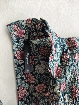 Camisa Pepe Jeans floral azul y roja