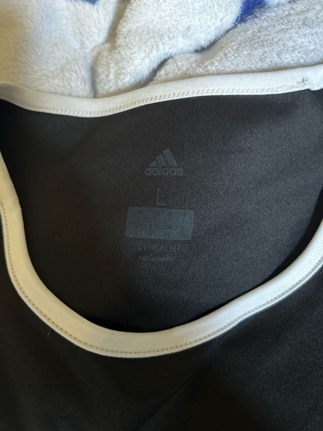 Camiseta deportiva Adidas 