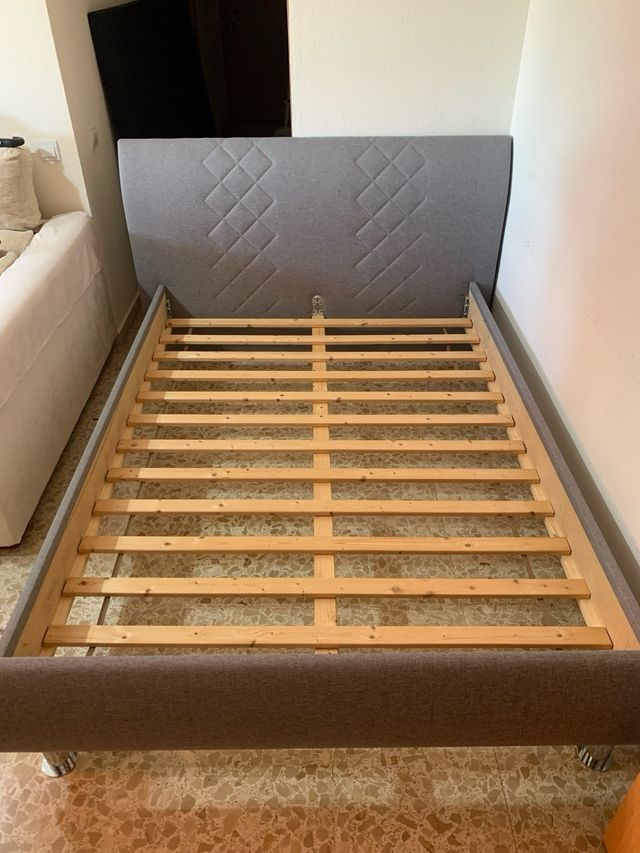 Cama Matrimonio Tapizada 135x200