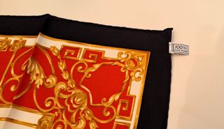 Pañuelo de seda 100% Christian Dior 