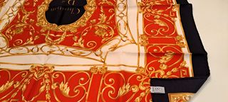 Pañuelo de seda 100% Christian Dior 