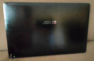 Pc Notebook Portatile ASUS nero da RIPARARE
