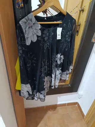 Blusón Desigual flores talla única