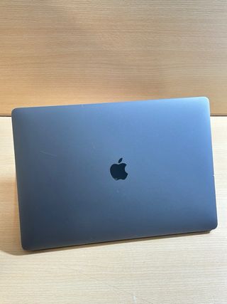 MacBook Pro 2017 Touch ID i7 / 16Gb / 512Gb