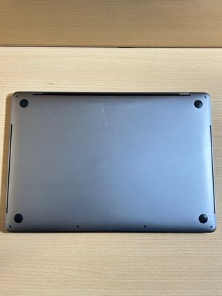 MacBook Pro 2017 Touch ID i7 / 16Gb / 512Gb