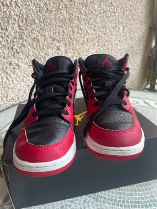 Air Jordan 1 Mid Talla 37.5
