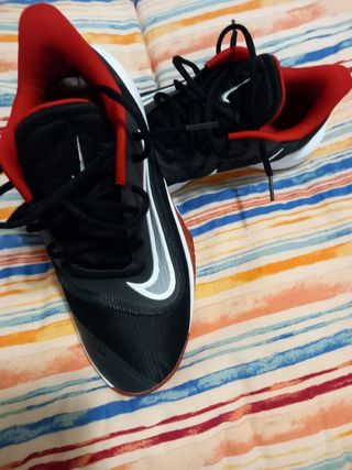 Scarpe Nike Uomo Nero Rosse
