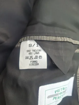 Chaqueta de hombre Talla M. Medidas en descripción