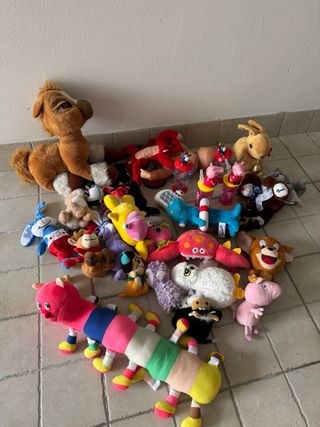 Lotto di peluche assortiti