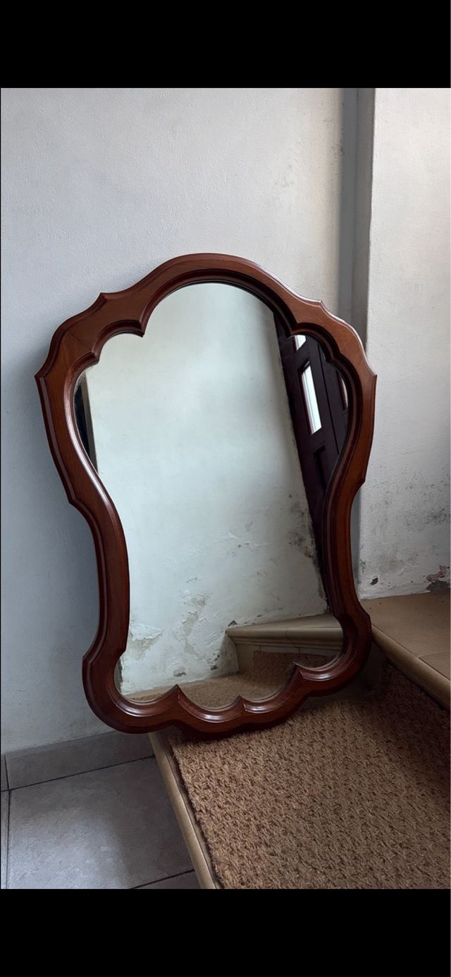 Espejo de madera vintage