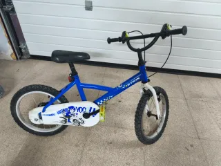 Bicicleta infantil Btwin azul