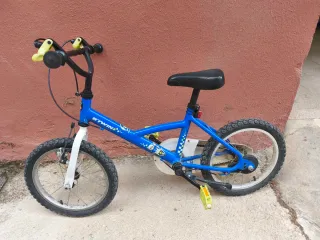 Bicicleta infantil Btwin azul
