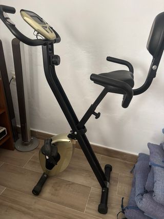 Bicicleta estática plegable