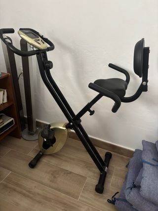 Bicicleta estática plegable