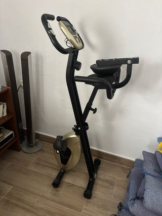 Bicicleta estática plegable