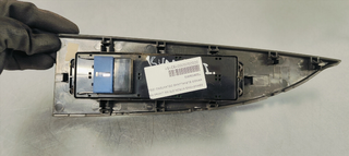 MANDO ELEVALUNAS DELANTERO IZQUIERDO SSANGYONG KY