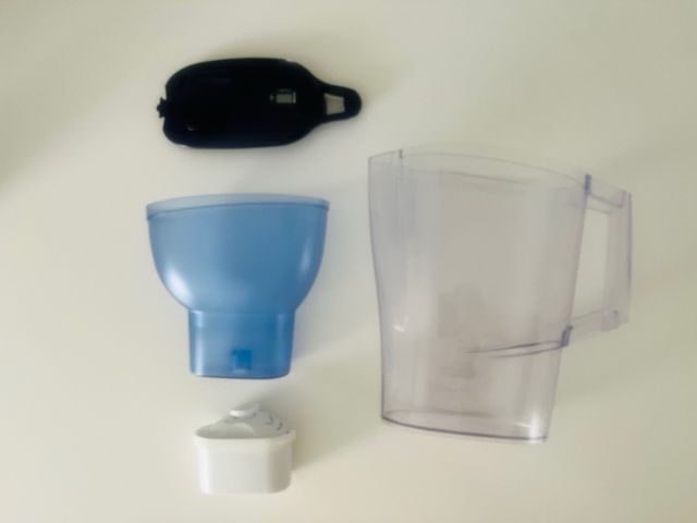 Jarra Brita con filtro de agua nueva