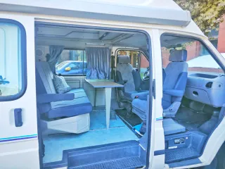 Ford Nugget Westfalia 