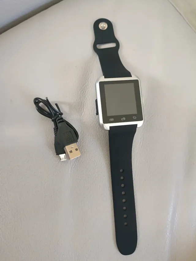 Smartwatch DAM a estrenar.