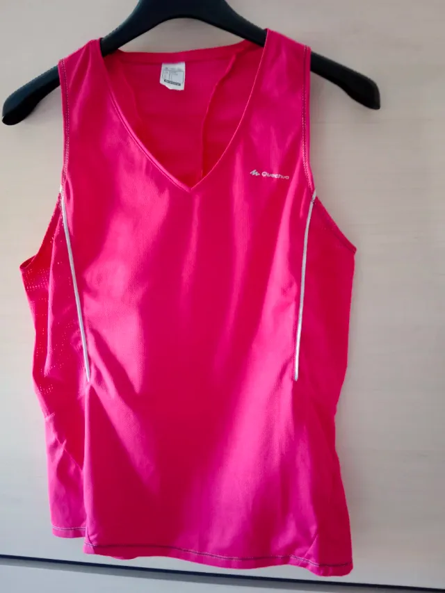 Camiseta deportiva Quechua rosa