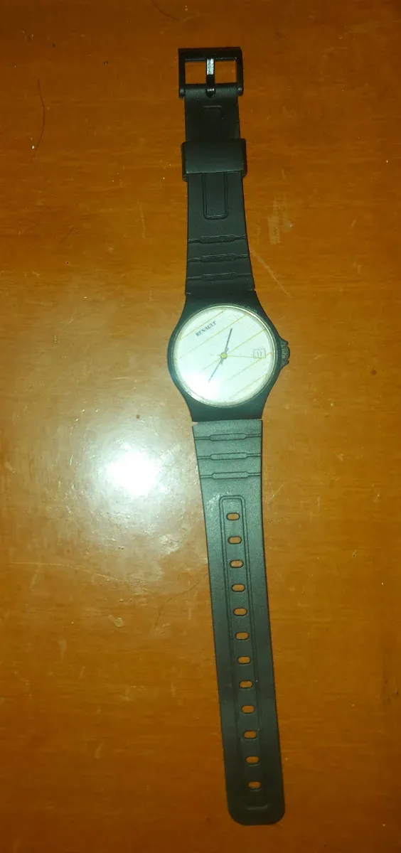 Reloj swhach para RENAULT antiguo.