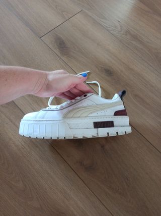 Zapatillas Puma Mujer Blancas y Moradas