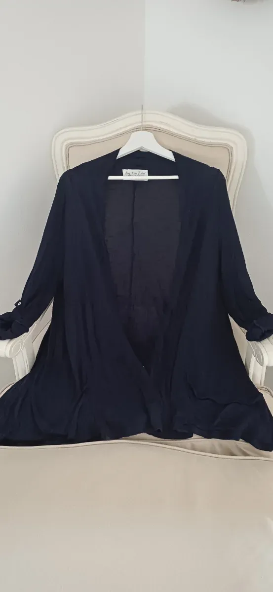 Cardigan Zara azul marino fluido