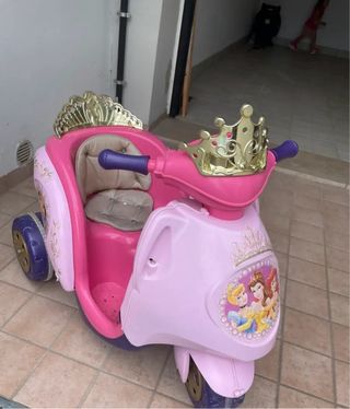 Vespa elettrica principesse Disney