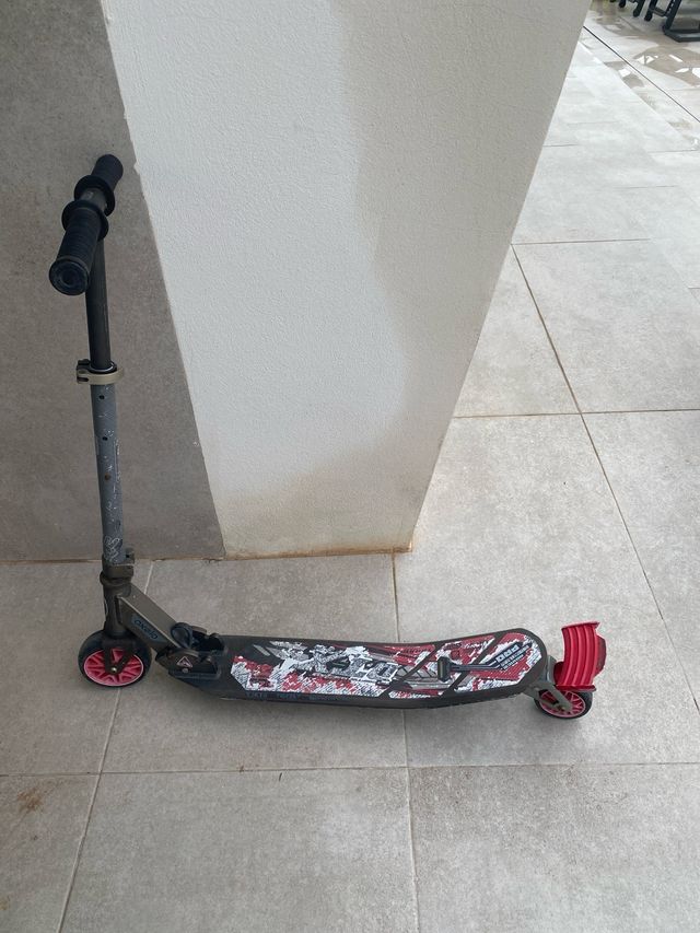 conjunto de patinetes.