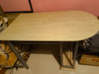 Escritorio madera y metal
