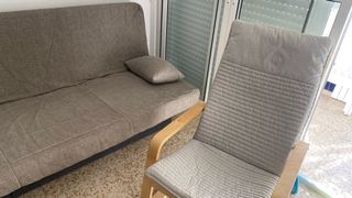 Sofá cama y mecedora Ikea
