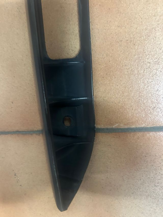 Modanatura della portiera del bagaglio Golf MK2