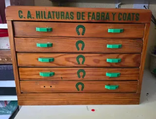 Cajonera madera C.A. Hilaturas de Fabra y Coats