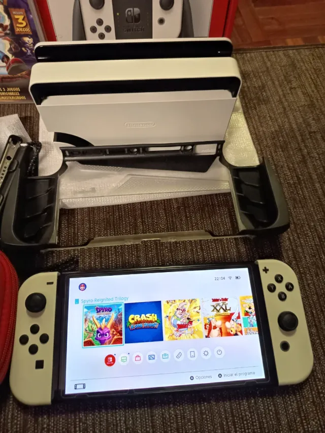 Nintendo Switch OLED bianco impeccabile 