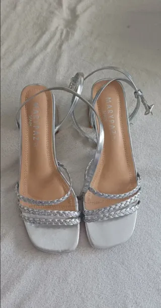 Sandalias plateadas Marypaz