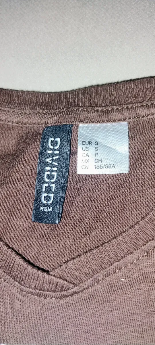 Maglia streetwear Divided marrone XS