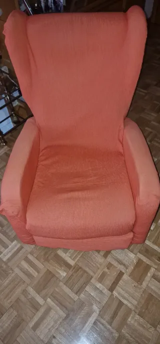 Sofá y sillón de tela