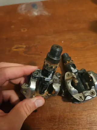 Pedales Shimano SPD